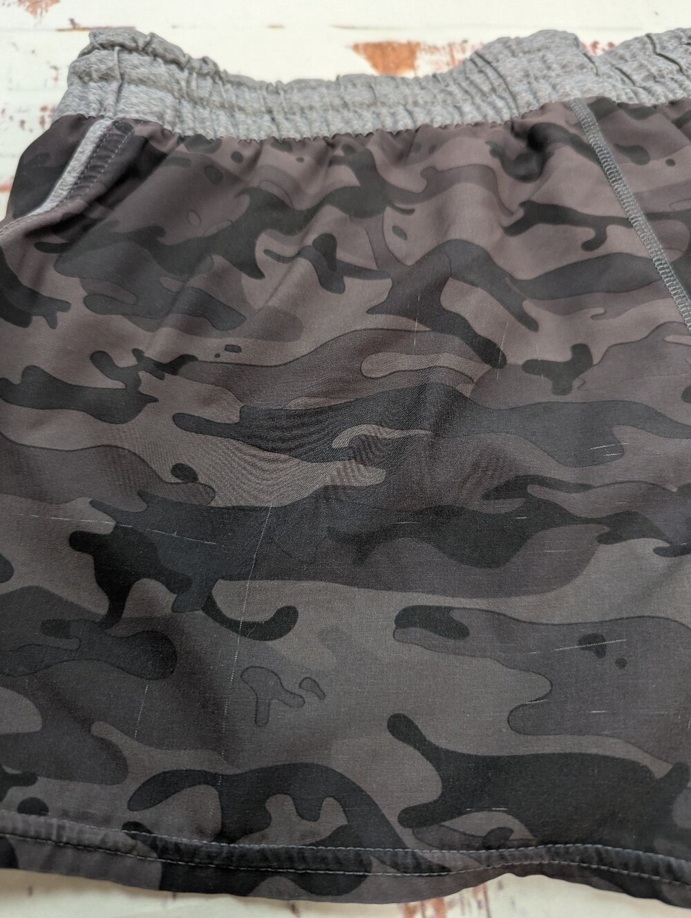 Vouri Clementine Camo Shorts - Picture 3 of 12